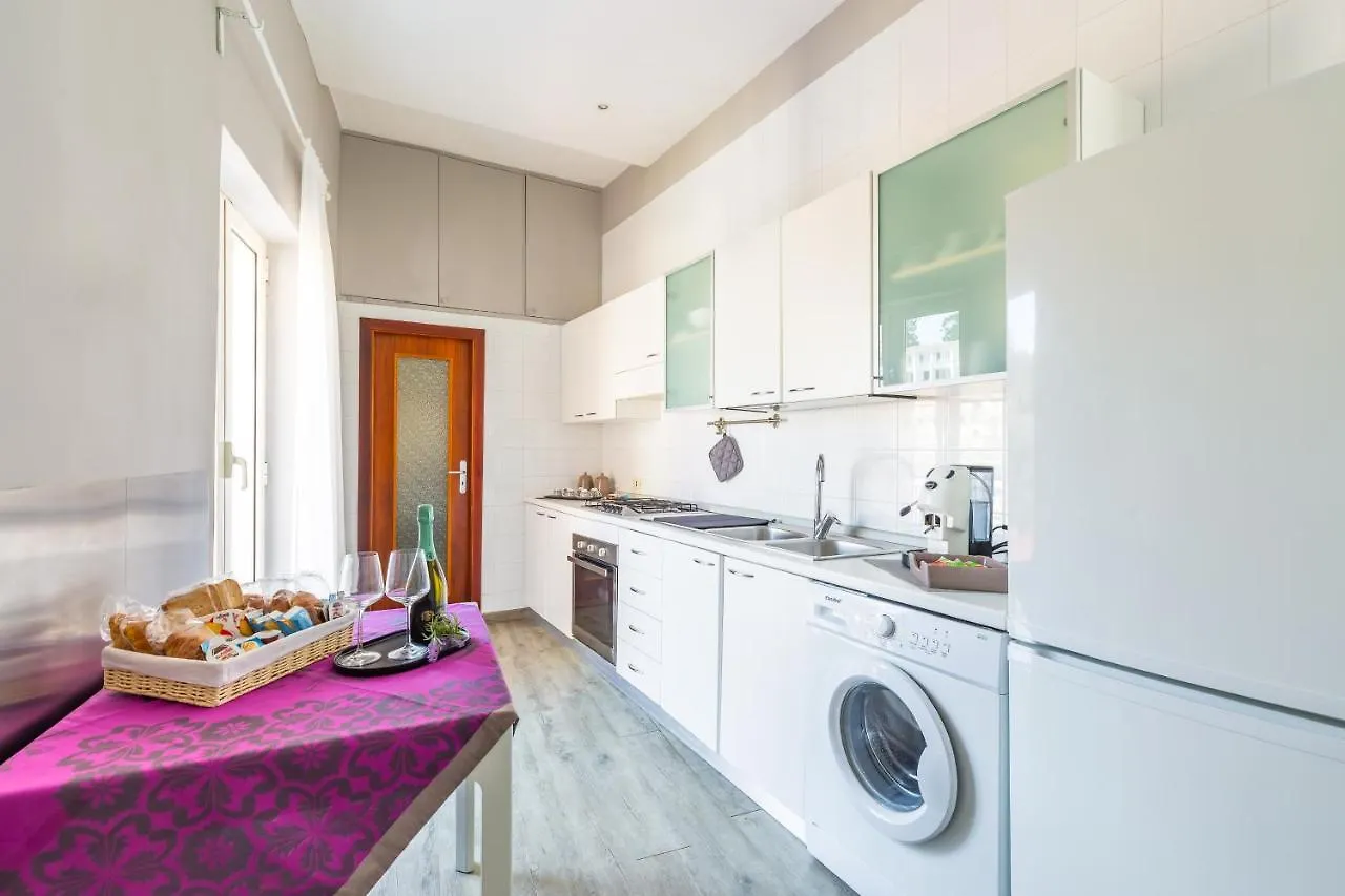 Ferienwohnung Terrazza Morelli Vicino Al Lungomare Neapel 0*,
