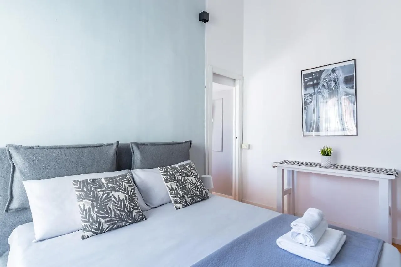 Ferienwohnung Terrazza Morelli Vicino Al Lungomare Neapel 0*,